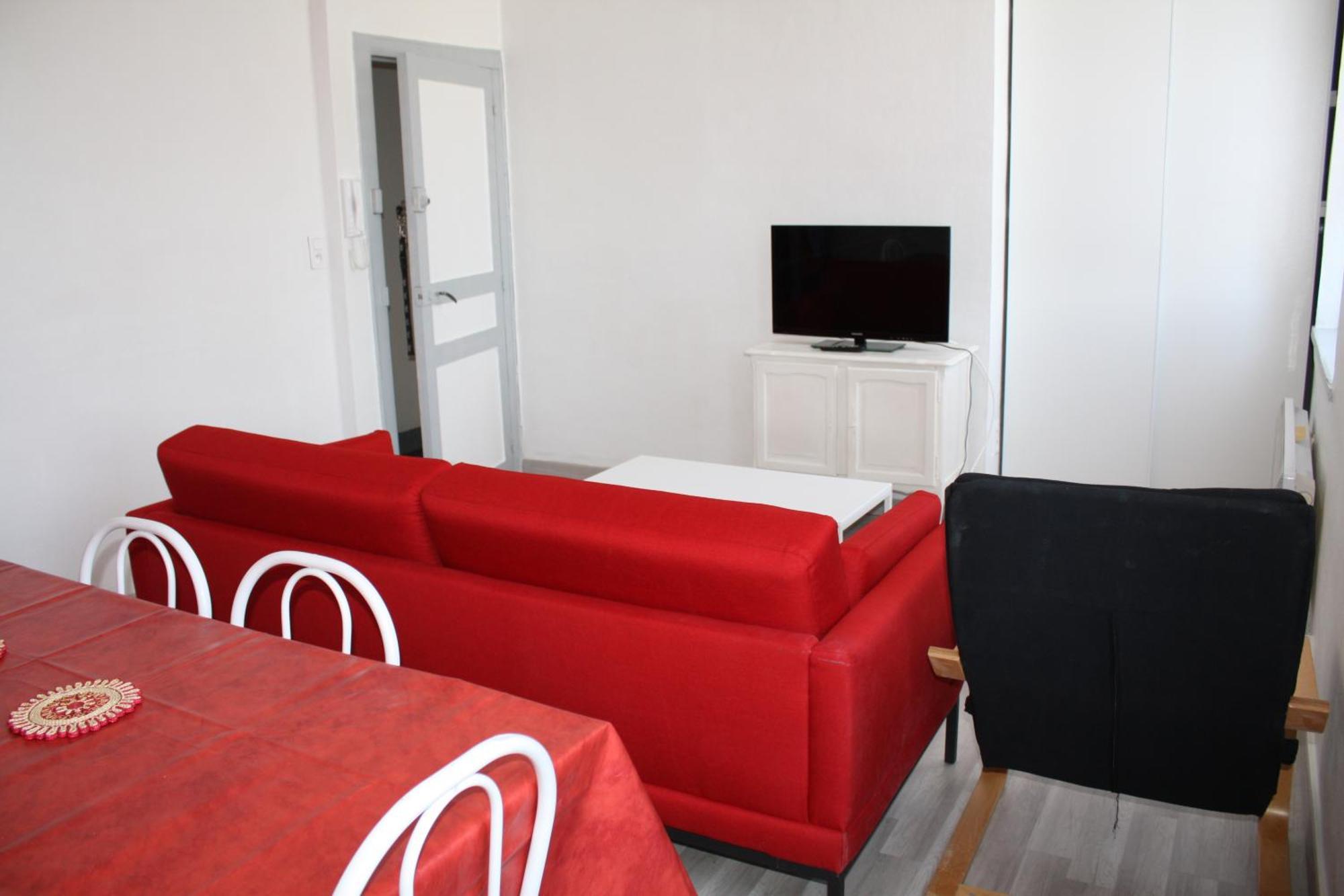 L'oiseau Bleu Apartment *