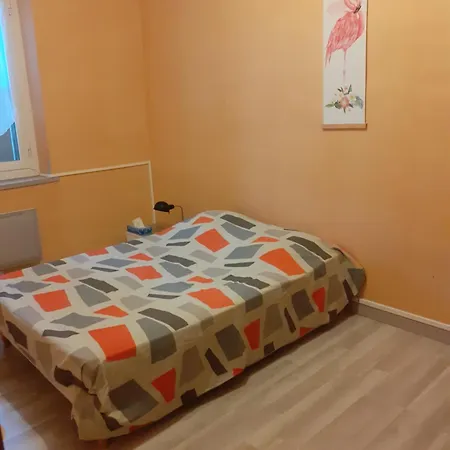 Ferienwohnung L'Oiseau Bleu Salin-de-Giraud Exterior foto