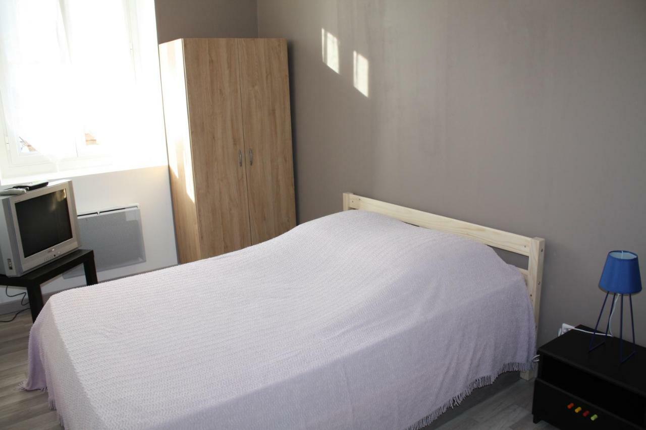 L'oiseau Bleu Apartment *